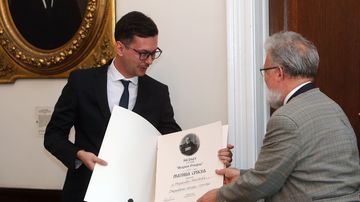 Награда „Иларион Руварац” др Мирославу Павловићу